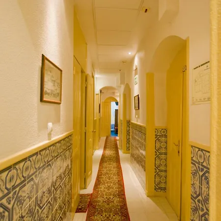 بيت ضيافة Residencial Geres Lisboa