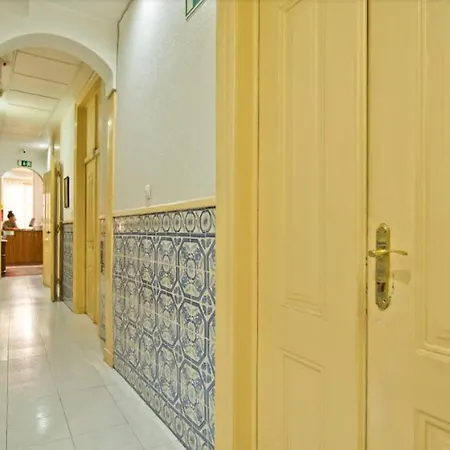 Pensjonat Residencial Geres 3*